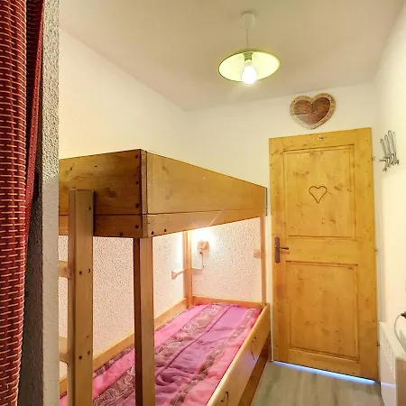 Apartment 4 Pers, Pied Des Pistes - Carlines I, Les Menuires, Quartier Anime Des Bruyeres - Fr-1-178-346 *
