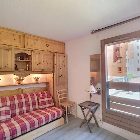 4 Pers, Pied Des Pistes - Carlines I, Les Menuires, Quartier Anime Des Bruyeres - Fr-1-178-346 شقة *