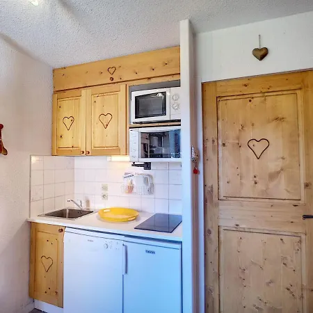 4 Pers, Aux Pieds, Les Menuires - Fr-1-178-346 Apartment *