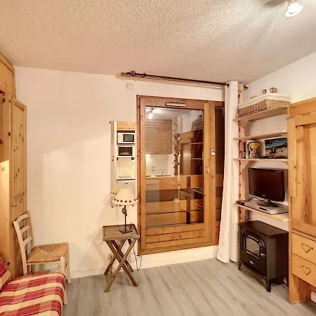 4 Pers, Aux Pieds, Les Menuires - Fr-1-178-346 * Saint-Martin-de-Belleville