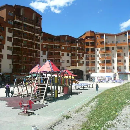 Apartment 4 Pers, Pied Des Pistes - Carlines I, Les Menuires, Quartier Anime Des Bruyeres - Fr-1-178-346